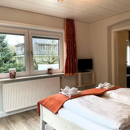 Brossolat Eg 2, Rebbelstieg