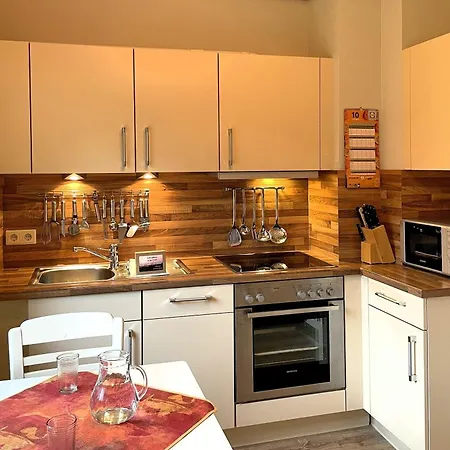 Brossolat Eg 2, Rebbelstieg